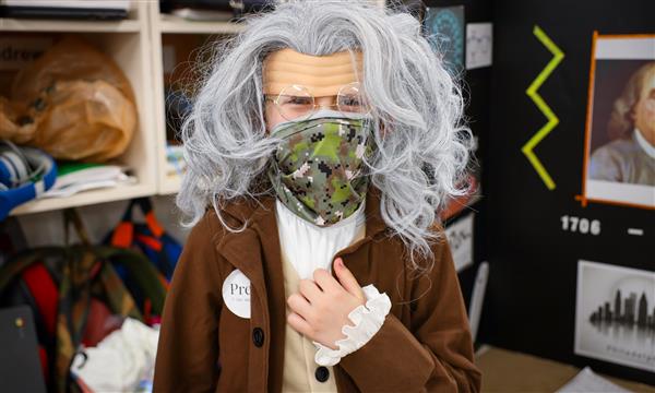 Student dressed as Benjamin Franklin
